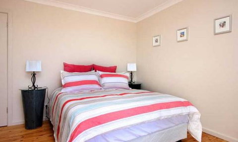 Cloud 78 - Accommodation Burleigh 2