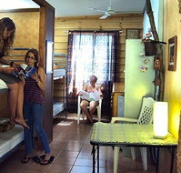 Woolshed Backpackers - Accommodation Burleigh