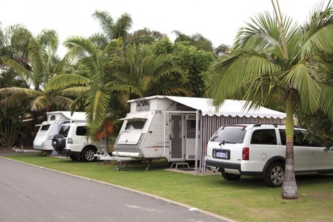 Fraser Lodge Holiday Park - Accommodation Burleigh 0