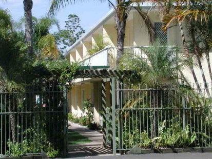 Bayshores Holiday Apartments - Accommodation Burleigh 0