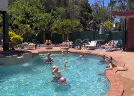 Fraser Roving Backpacker Resort - Accommodation Burleigh 2