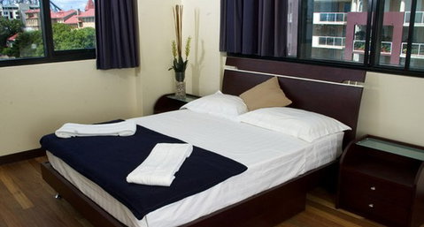 Bunk Brisbane - Accommodation Burleigh 3