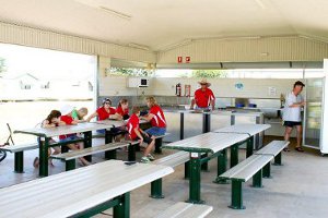 Hughenden Allen Terry Caravan Park - Accommodation Burleigh 1