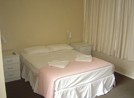 Affordable Accommodation Proserpine - Accommodation Burleigh 1