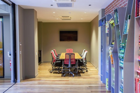 TRYP Brisbane - Accommodation Burleigh 6