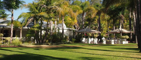 Swan Valley Oasis Resort - Accommodation Burleigh 3