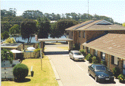 Hybiscus Lodge Motel  Holiday Apartments - Accommodation Burleigh