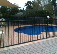 Golden Guitar Motor Inn - Accommodation Burleigh