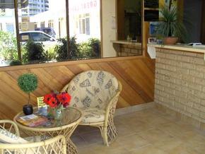 Great Lakes Motor Inn - Accommodation Burleigh 1