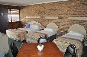 Castle Motor Lodge - Accommodation Burleigh 3