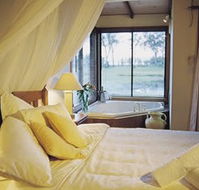Lake Weyba Cottages - Accommodation Burleigh