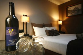 Best Western Pevensey Motor Lodge - Accommodation Burleigh 1