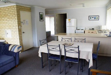 Beachside Motor Inn - Accommodation Burleigh 3