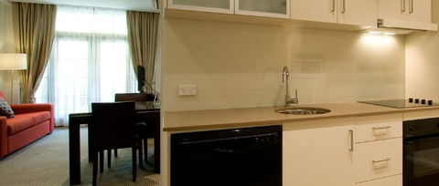 Quest Canberra - Accommodation Burleigh 1