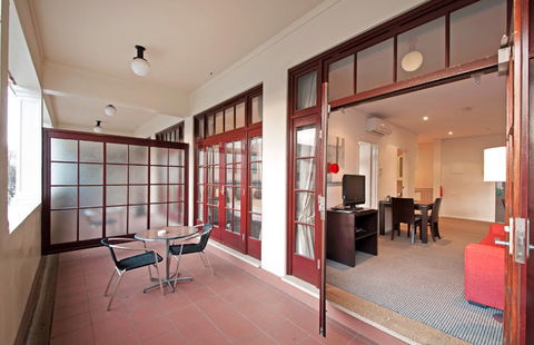 Quest Canberra - Accommodation Burleigh 6