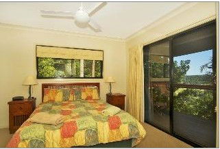 Suzanne's Hideaway - Accommodation Burleigh 2