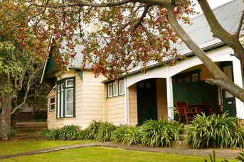 Shoalhaven Heads NSW Accommodation Burleigh