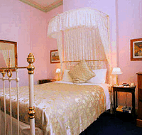 The Lodge on Elizabeth - Accommodation Burleigh
