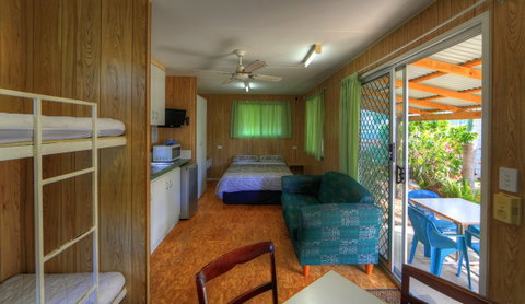 Harbour View Tourist Park - Accommodation Burleigh 3