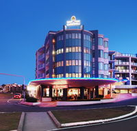 Grand Palais Beachside Resort - Accommodation Burleigh