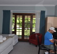 Poplars Inn - Accommodation Burleigh