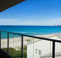 Pacific Surf Absolute Beach Apartments - Accommodation Burleigh