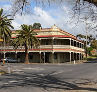 The Midland Hotel Castlemaine - Accommodation Burleigh