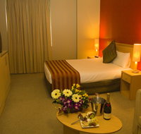 Hotel Coronation - Accommodation Burleigh