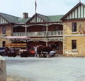 Man-o-ross Hotel - Accommodation Burleigh