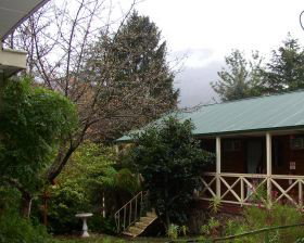 Warburton Lodge - Accommodation Burleigh 0