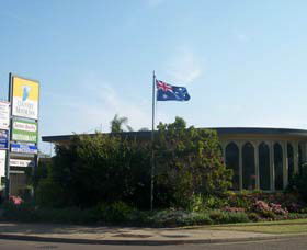 Country Motor Inn - Accommodation Burleigh 0
