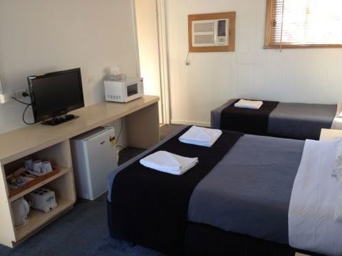 Horsham Motel - Accommodation Burleigh 2
