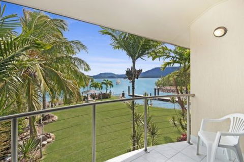 Hinchinbrook Marine Cove Motel - Accommodation Burleigh 1