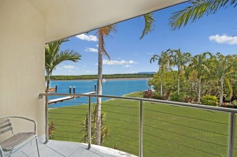 Hinchinbrook Marine Cove Motel - Accommodation Burleigh 3