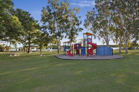 Hinchinbrook Marine Cove Motel - Accommodation Burleigh 8