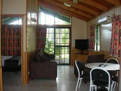 Lanis Holiday Island - Accommodation Burleigh 1