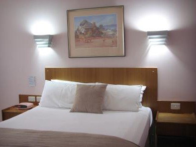 Tamwell Motel - Accommodation Burleigh 0