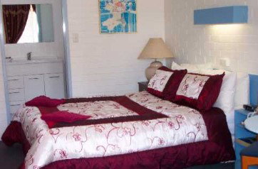 Colonial Inn Tamworth - Accommodation Burleigh 2