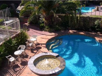 Summerhill Motor Inn - Accommodation Burleigh 4