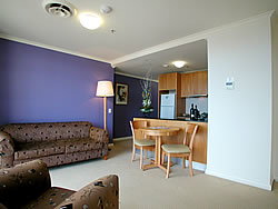 Waldorf Apartments Hotel Canberra - Accommodation Burleigh 3