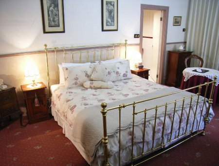 Bed And Breakfast At Stephanie's - Accommodation Burleigh 3