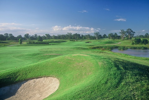 Camden Valley Country Club - Accommodation Burleigh 4