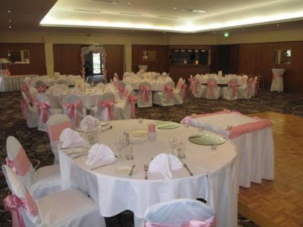 Camden Valley Country Club - Accommodation Burleigh 5