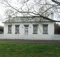 Batt's Cottage - Accommodation Burleigh