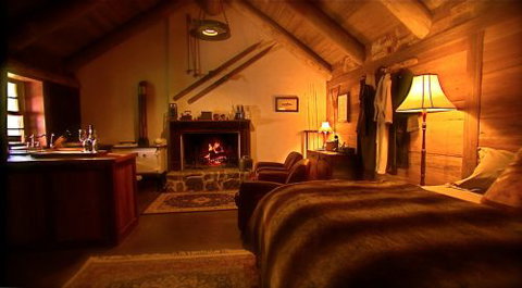 Moonbah Hut - Accommodation Burleigh 1