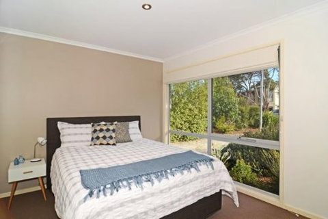 Barrakee Beach House - Accommodation Burleigh 2