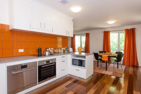 One Of A Kind Apartments - Accommodation Burleigh 5