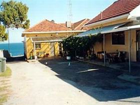 Bay View Holiday Flats - Accommodation Burleigh 0