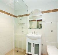 Quality Hotel NOAHaposS On The Beach - Accommodation Burleigh