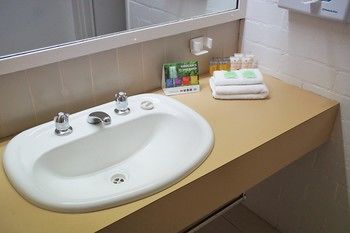 Econo Lodge Tamworth - Accommodation Burleigh 32
